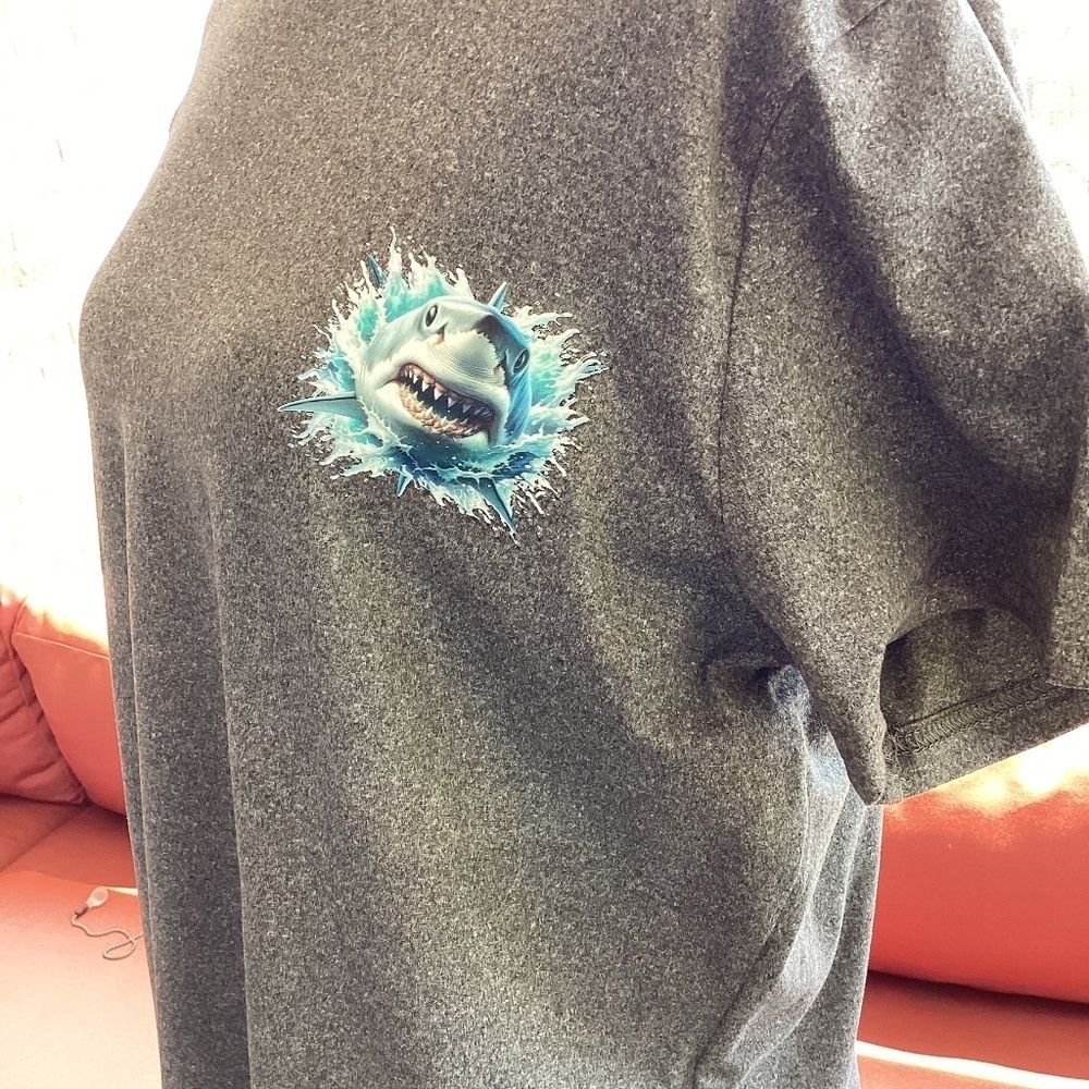 SHARK GRAPHIC T-SHIRT ( Size: X-Large) ( Color: Grey) - Picture 5 of 5